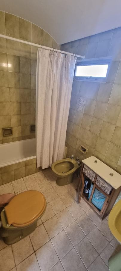 Oceanfront—Bright and Airy! 4 Rooms and a Garage