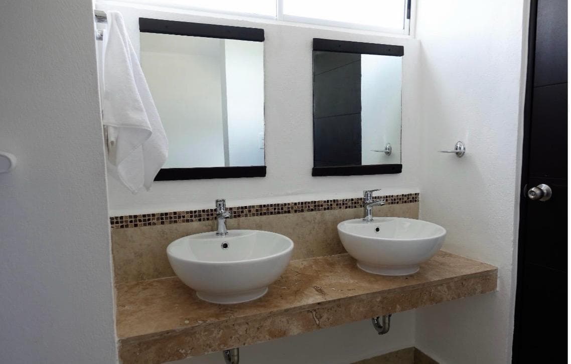 DEPARTAMEMTO EN VENTA LIVERTE RESIDENCIAL AV NICHUPTE CANCUN