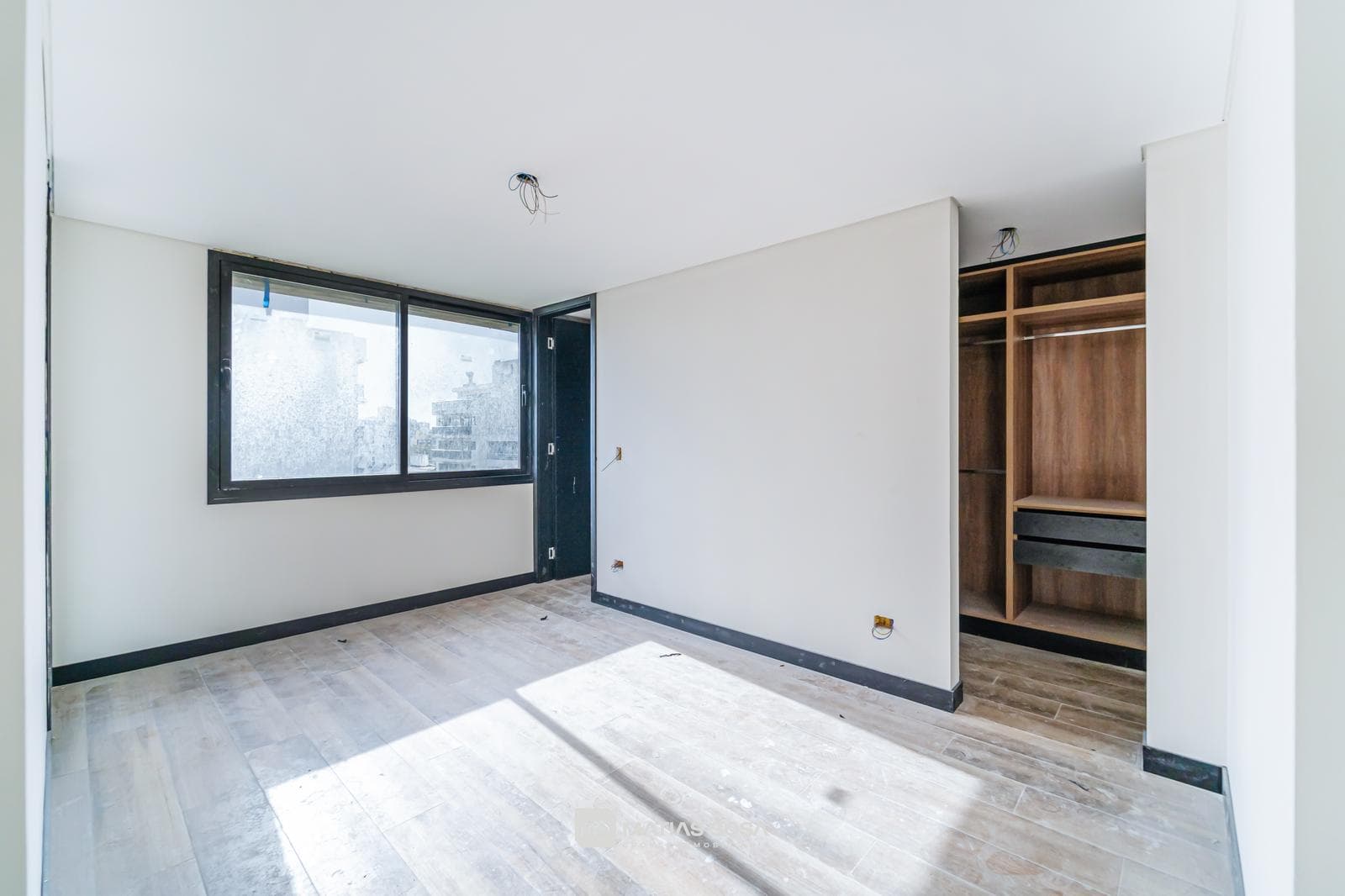 For Sale - Brand-New Apartment - Plaza Mitre - Panoramic View of the City