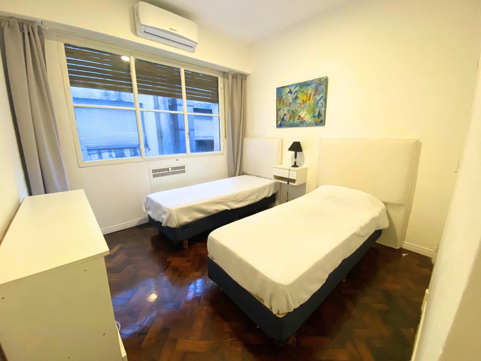 2-bedroom apartment for sale in Balvaneda, one block from Callao Avenue and Subway Line B