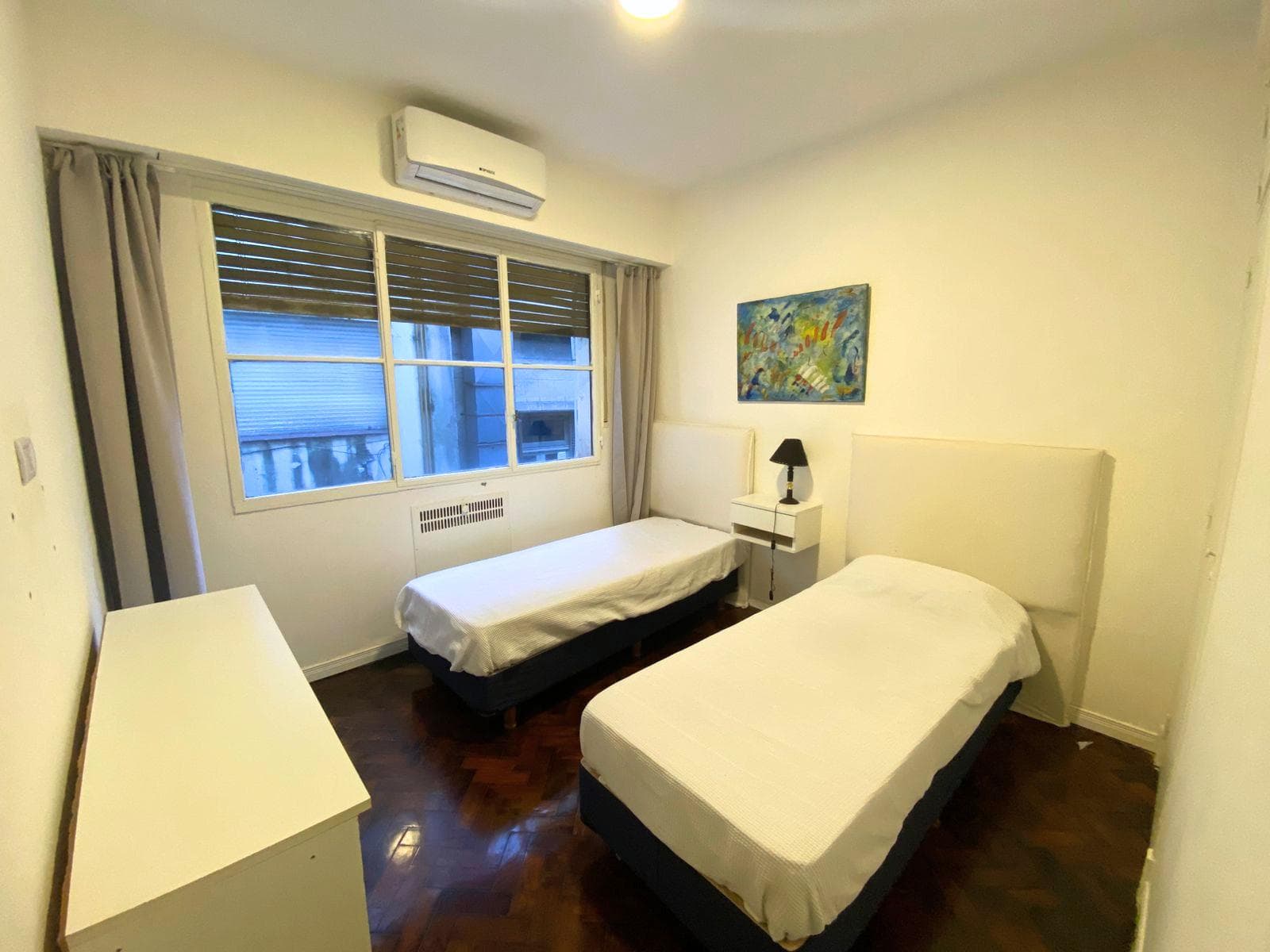2-bedroom apartment for sale in Balvaneda, one block from Callao Avenue and Subway Line B