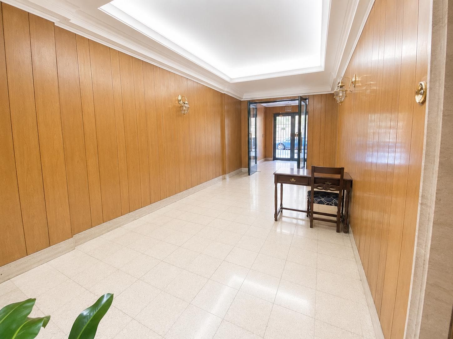2-bedroom apartment for sale in Balvaneda, one block from Callao Avenue and Subway Line B