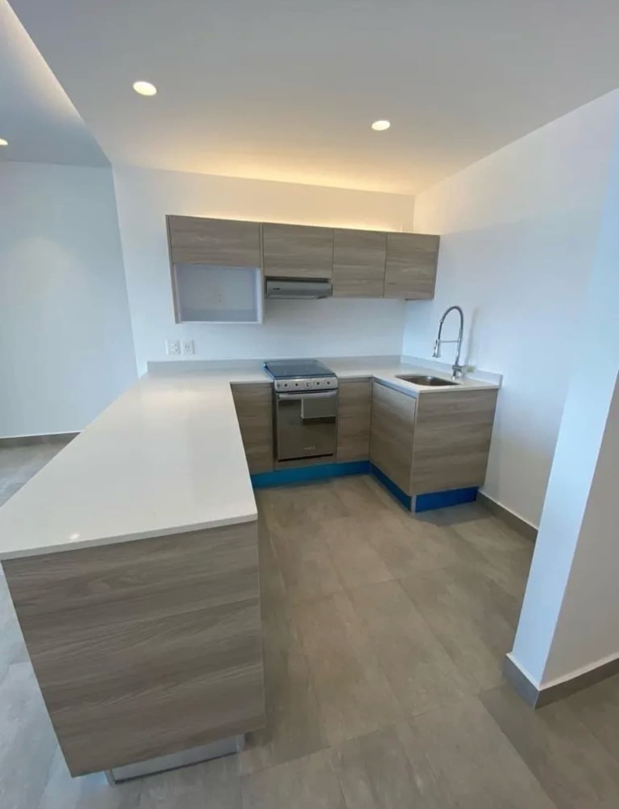 Apartment for sale in Polanco, Neuchatel: 1 bedroom, amenities, security
