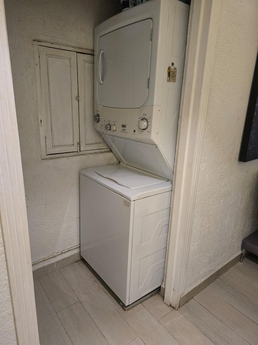 1-bedroom apartment, fully furnished and in an excellent location
