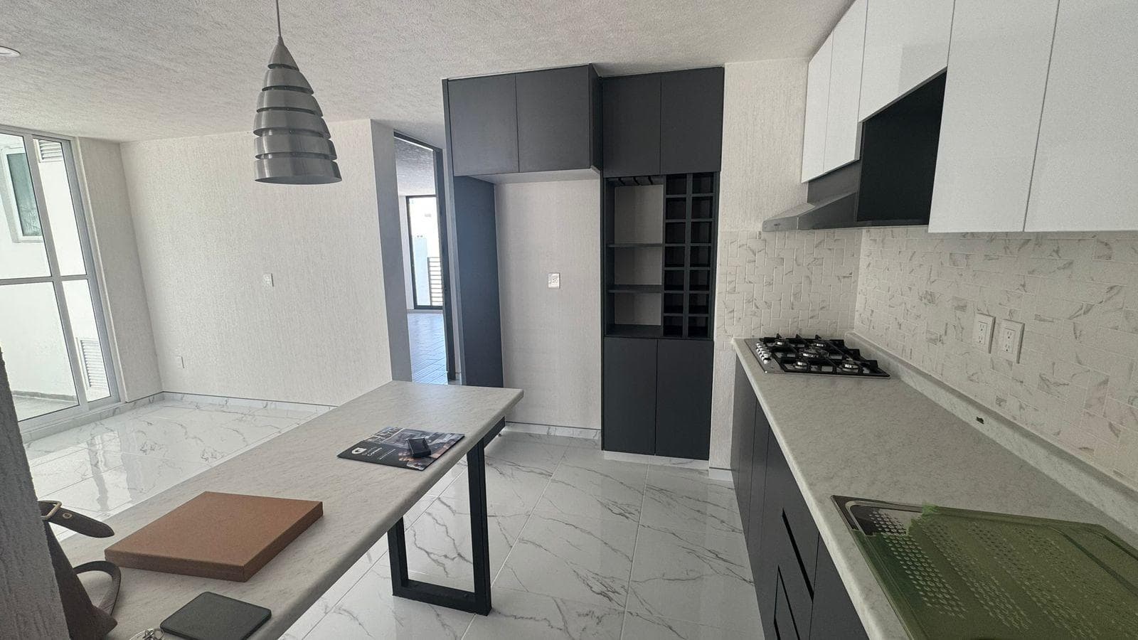 Apartment for Rent at Torre Aria Altozano