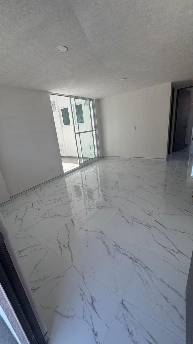 Apartment for Rent at Torre Aria Altozano