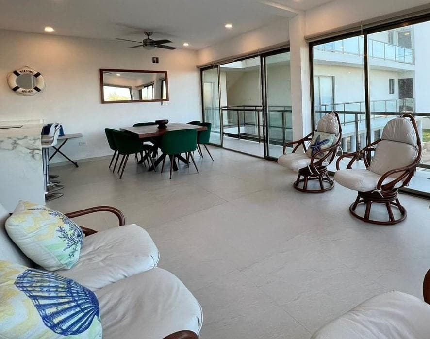 Beachfront Apartment in San Benito
