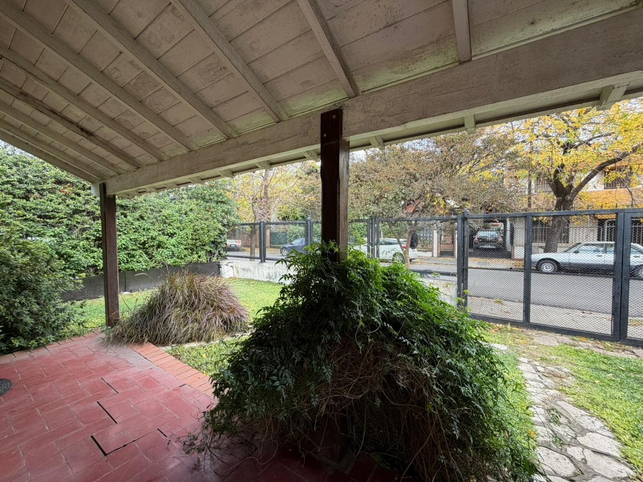 House for Sale with Garden in a Central Area of Adrogue