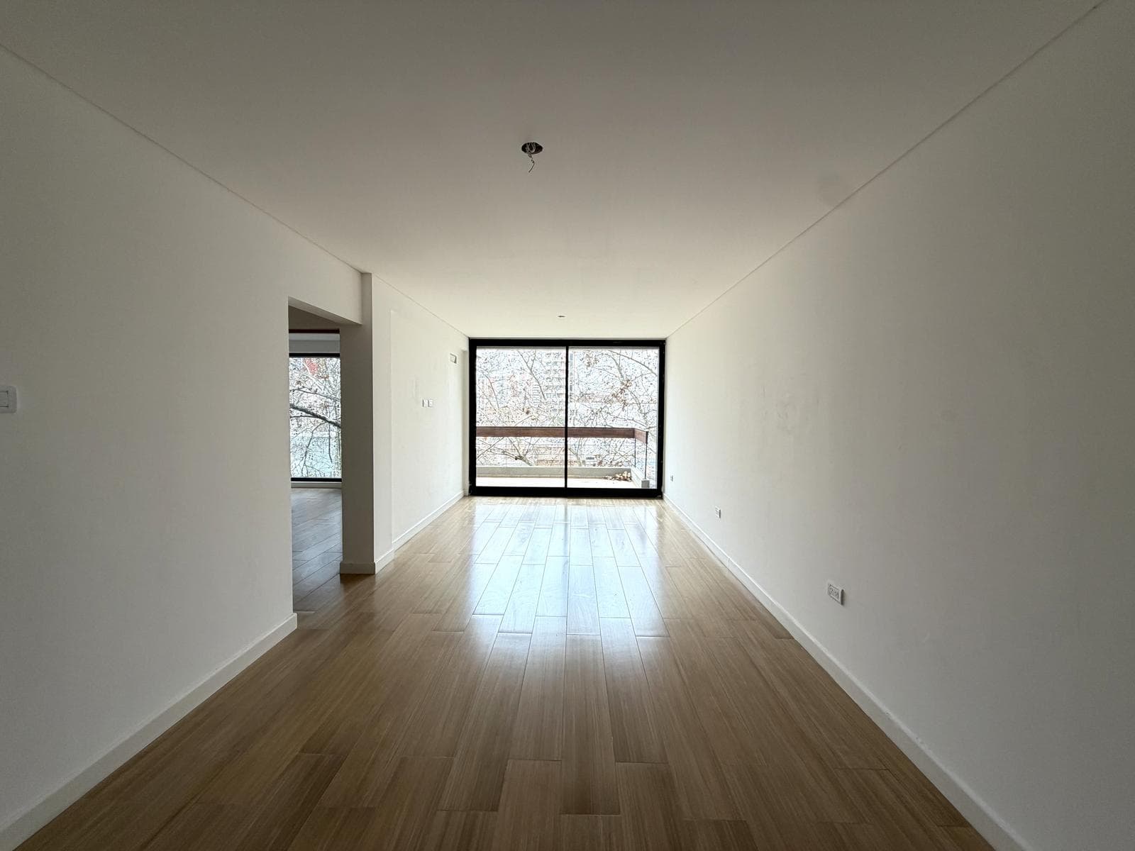 Brand-new 1-bedroom apartment for sale in Pichincha, Rosario