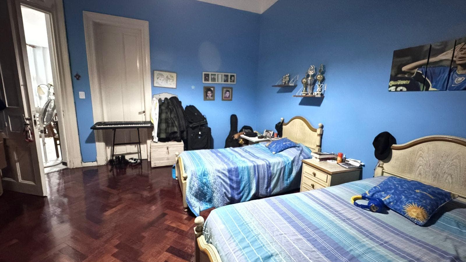 4-Room Apartment with Patio and Grill in Almagro