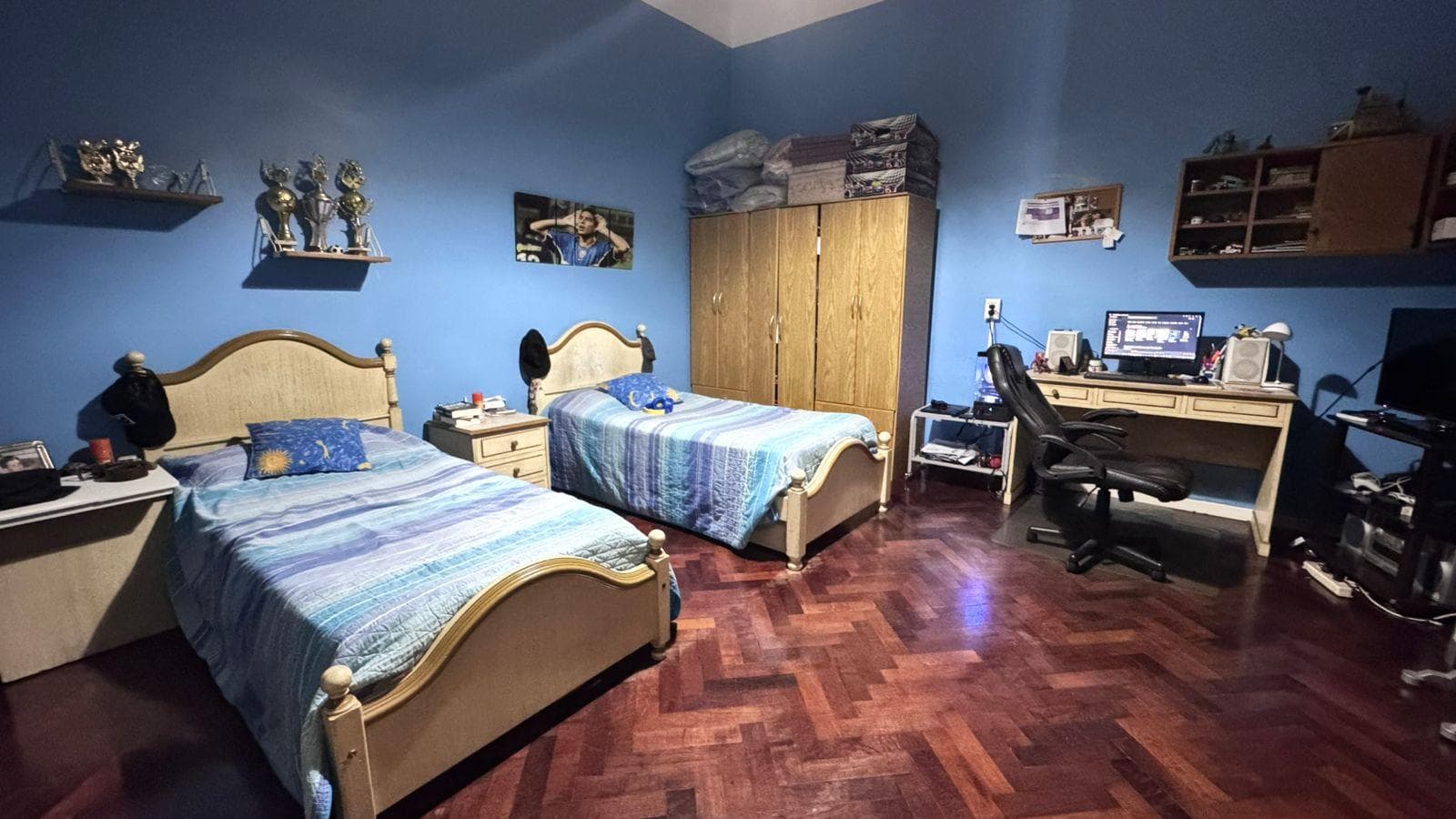 4-Room Apartment with Patio and Grill in Almagro