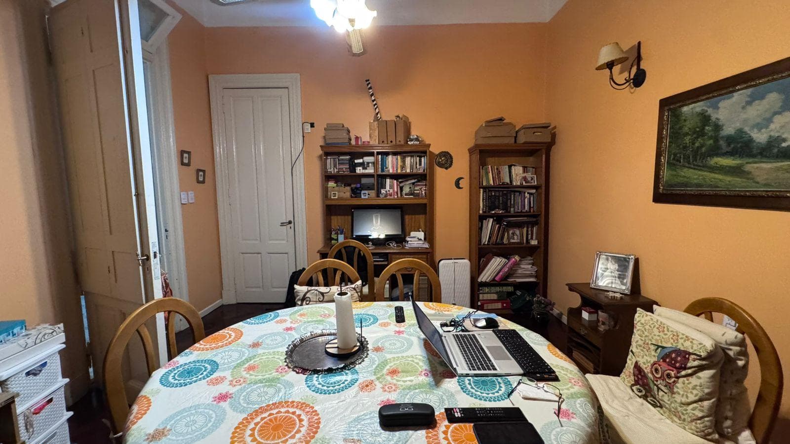 4-Room Apartment with Patio and Grill in Almagro
