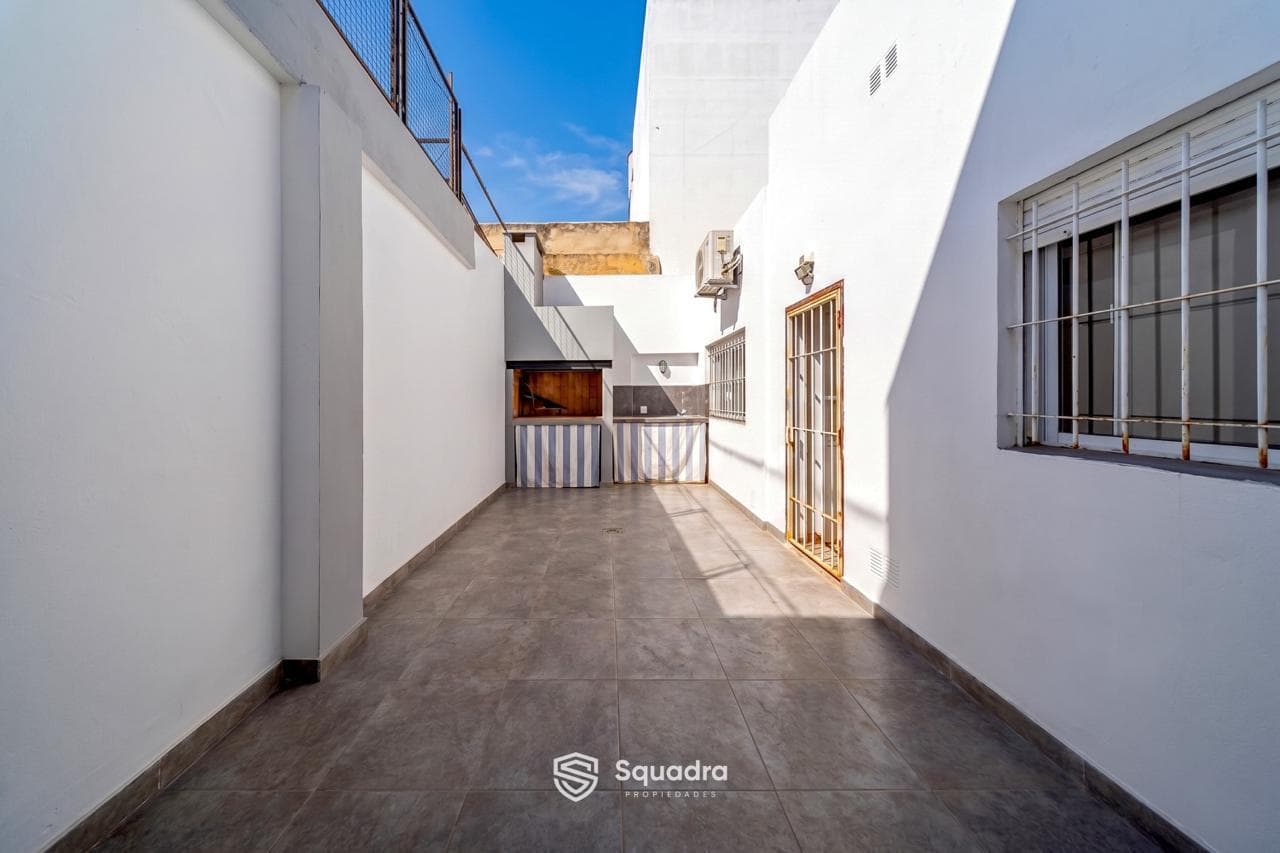 FOR SALE - 2-bedroom house with a patio and terrace - Bella Vista, Rosario - QUALIFIES FOR A LOAN.