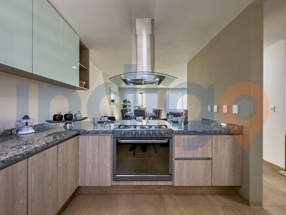 House for Sale in Los Robles Juriquilla in San Isidro Juriquilla (Acacia)