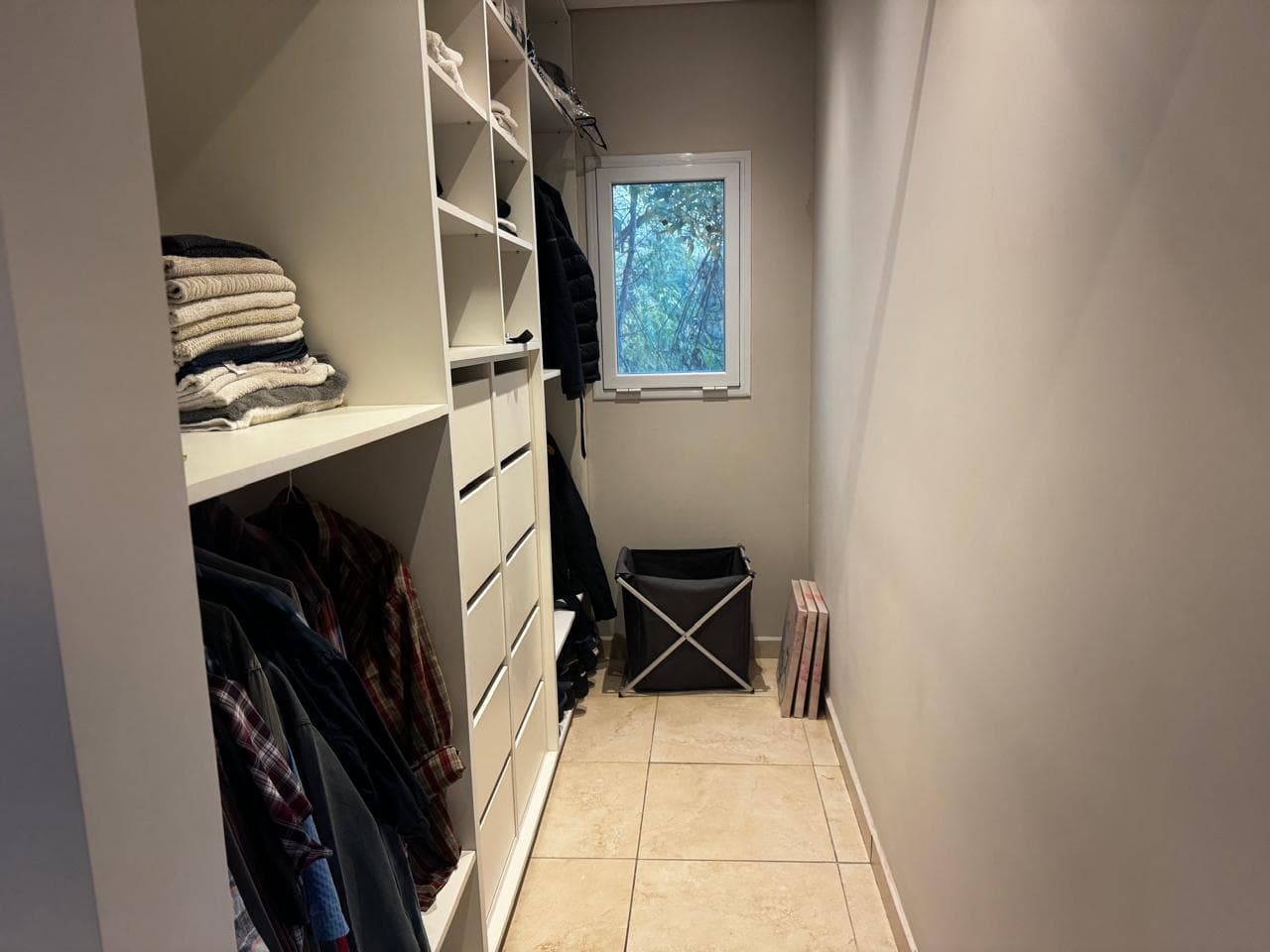 House for Sale in Escobar