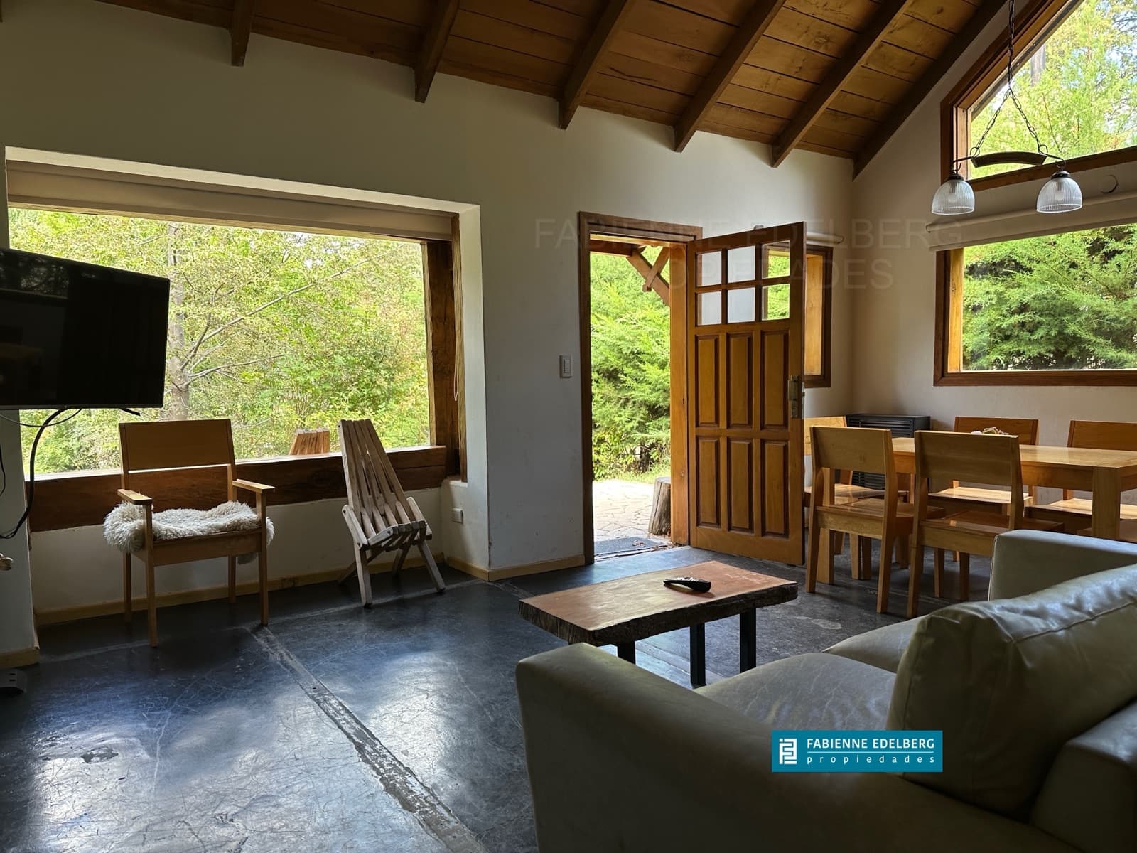 Opportunity in Altos del Sol – House with Excellent Investment Potential - San Martín de los Andes