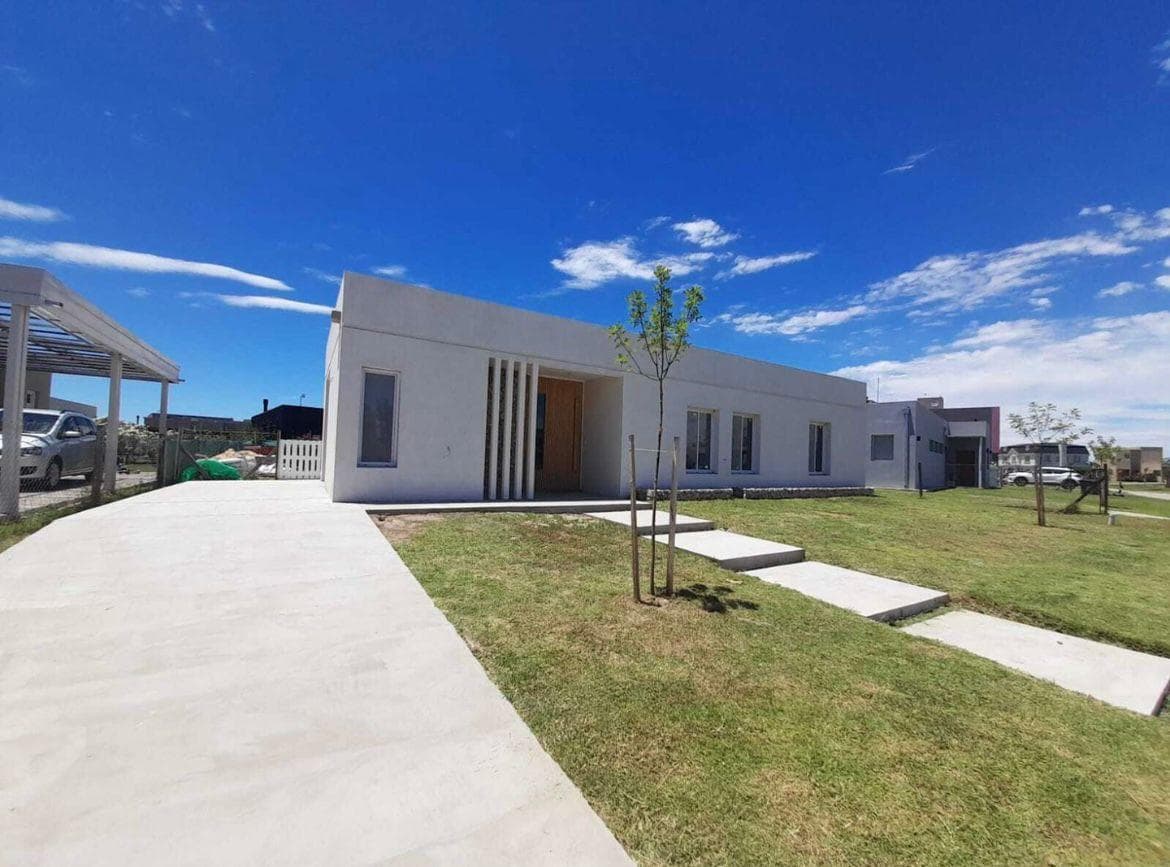 House in the Manuel Belgrano Residential Complex