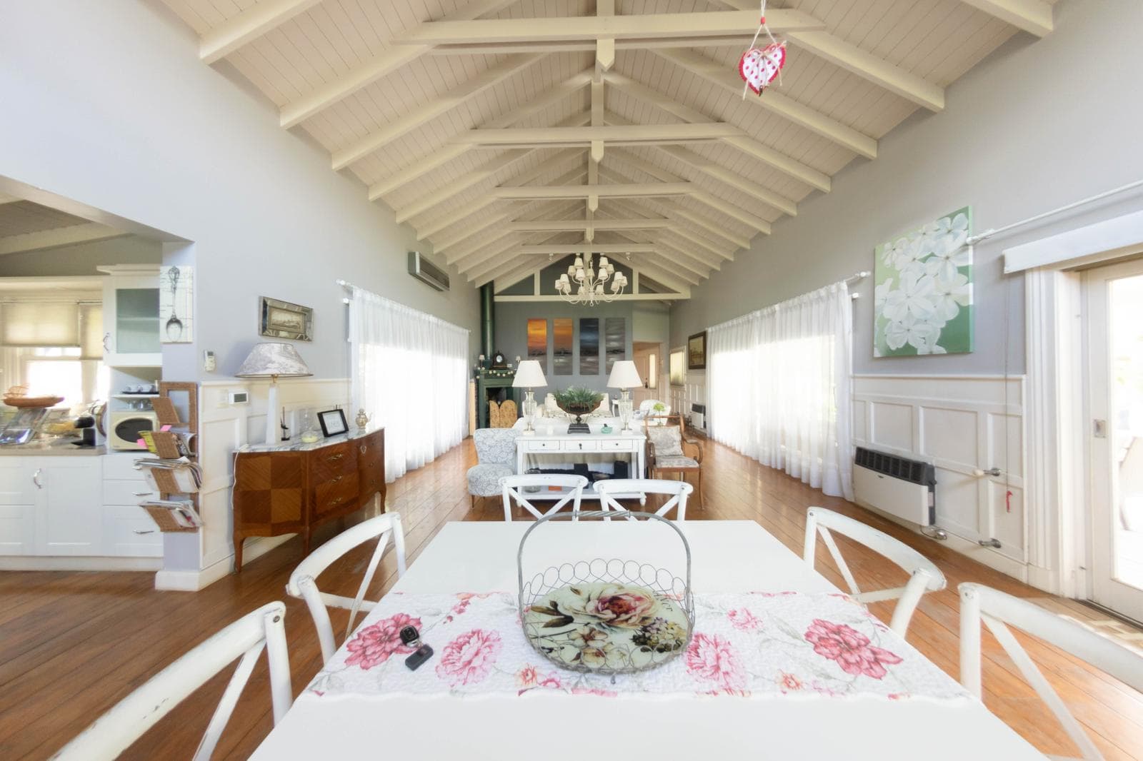 7-room house for sale in Guernica, El Paraíso Country Club