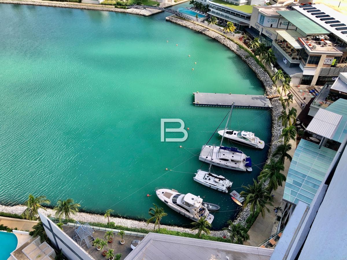Apartment for Rent at Marina Condos in Cancun