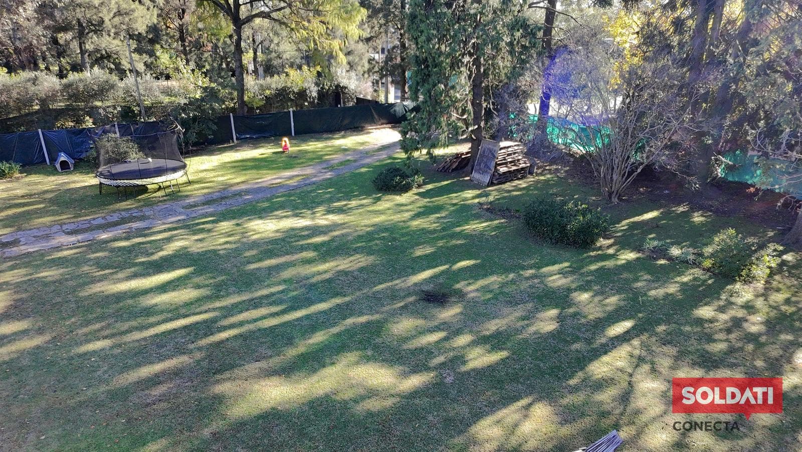 Lot for sale in a gated neighborhood in Bella Vista