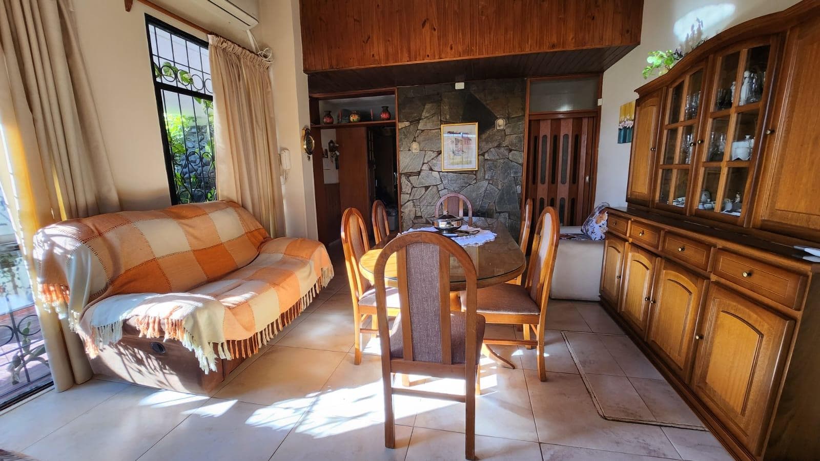 House for Sale, Eligible for Mortgage, Supe Neighborhood, Godoy Cruz, Mendoza
