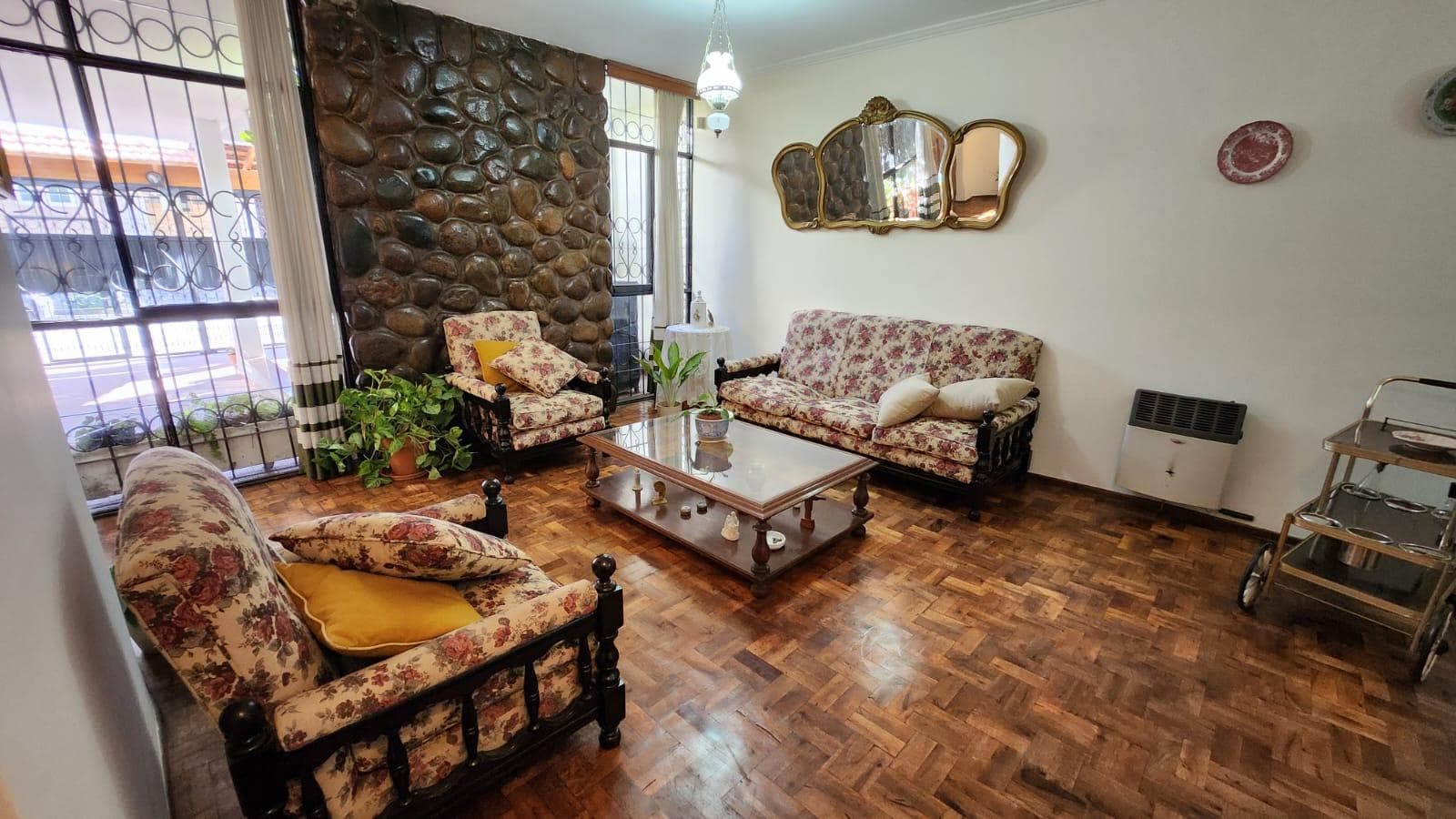 House for Sale, Eligible for Mortgage, Supe Neighborhood, Godoy Cruz, Mendoza