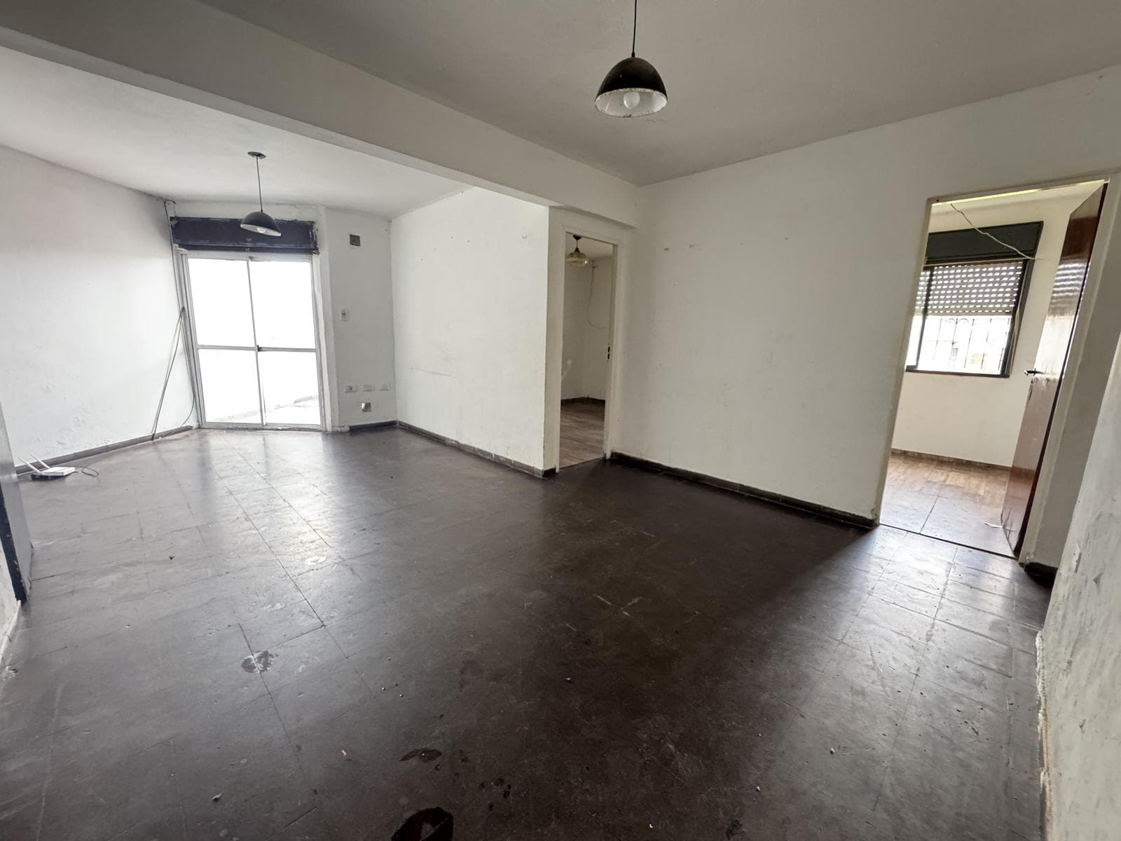 Three-bedroom ground-floor apartment.