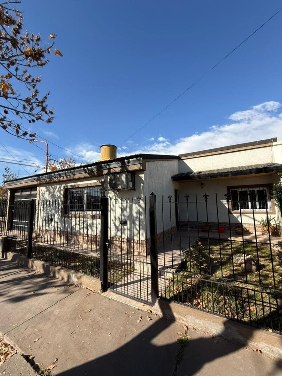 House in General Alvear
