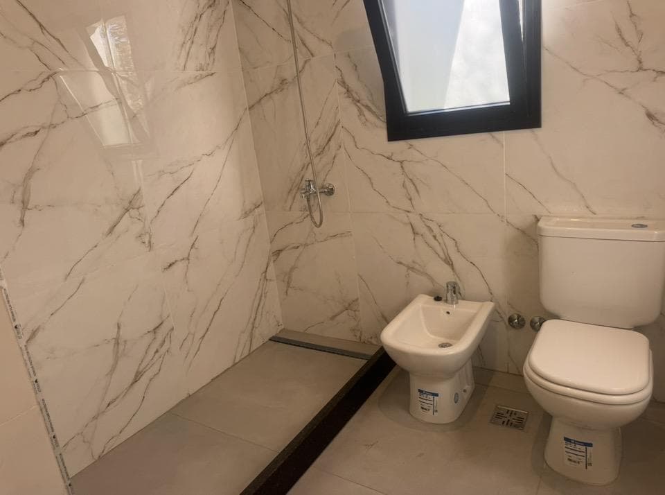 House in the San Matias neighborhood with 6 rooms