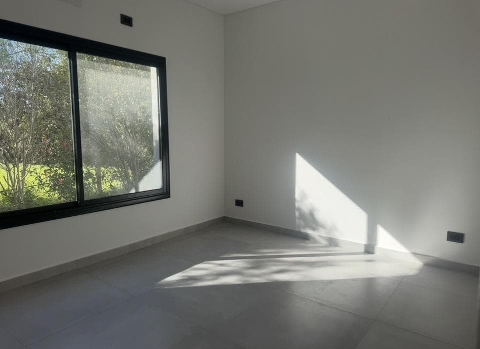 House in the San Matias neighborhood with 6 rooms
