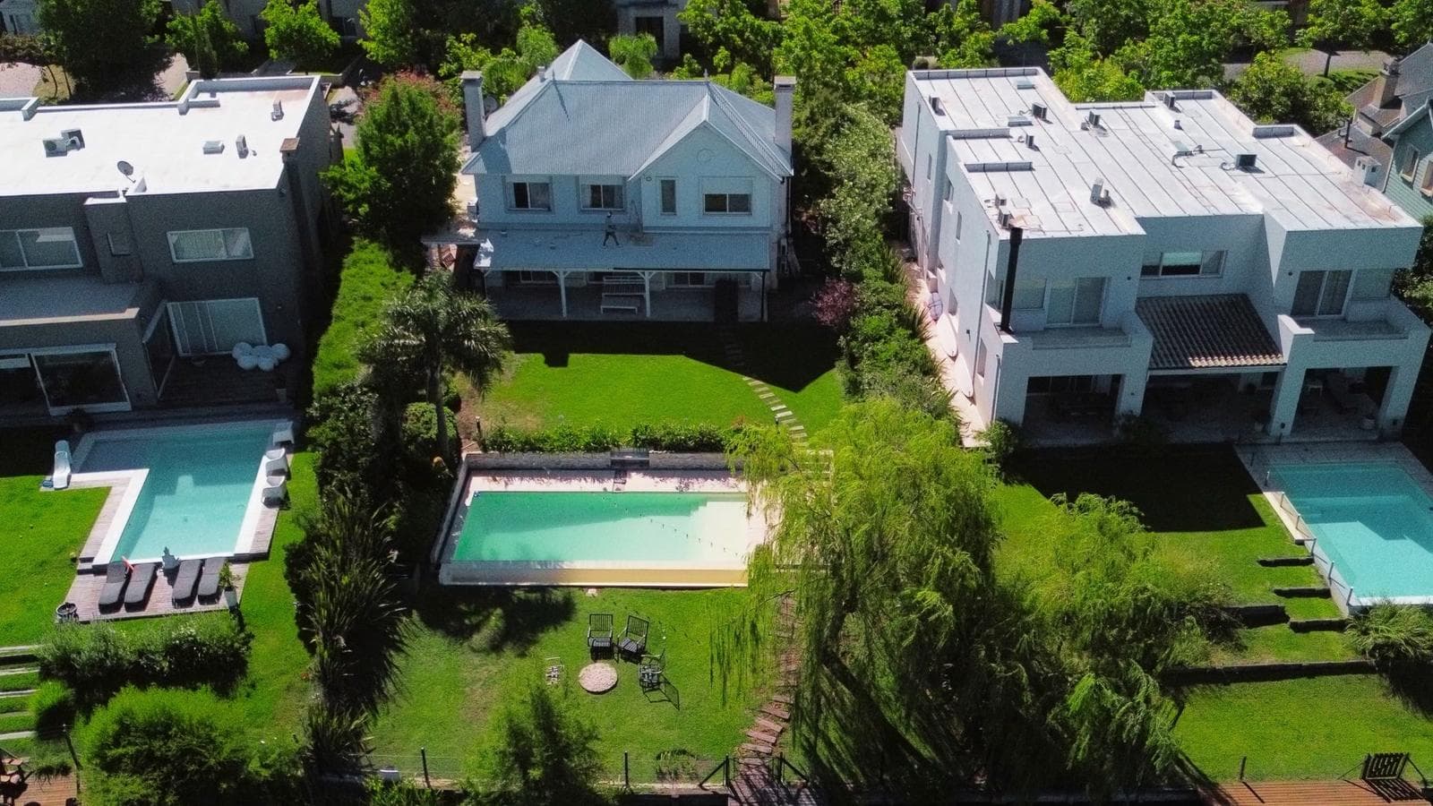 House for Rent in the Los Castores Neighborhood of Nordelta, Near the Lagoon