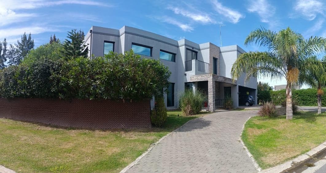 5-room house in the San Matias neighborhood