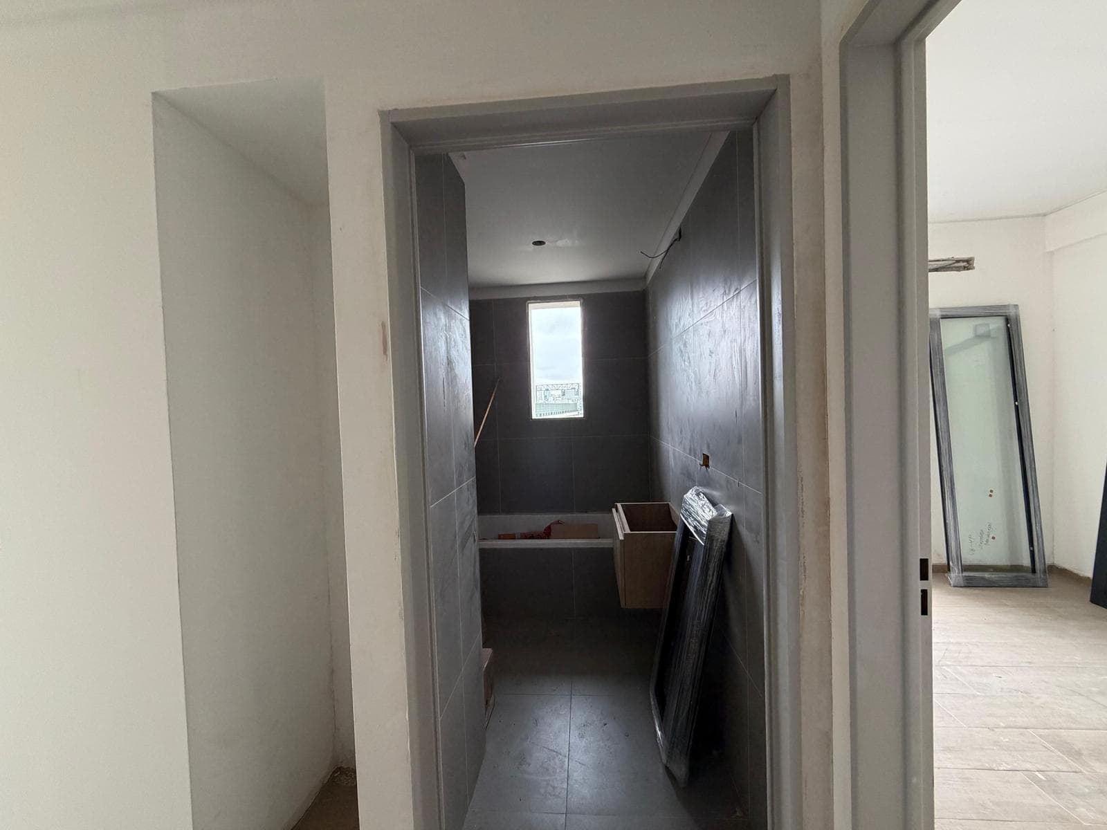 Studio apartment for sale on Darwin Street in the 1200s