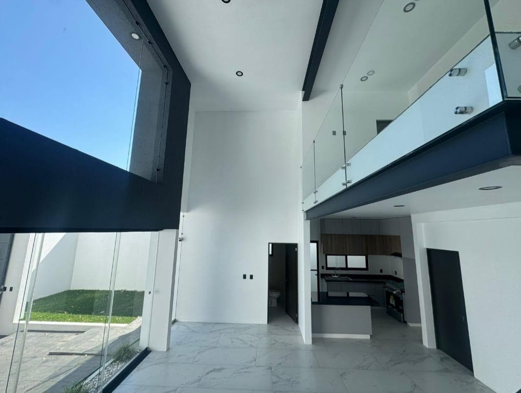 New house for sale in the Lomas del Sol neighborhood, on the way up to Chalma, Cuernavaca, Morelos