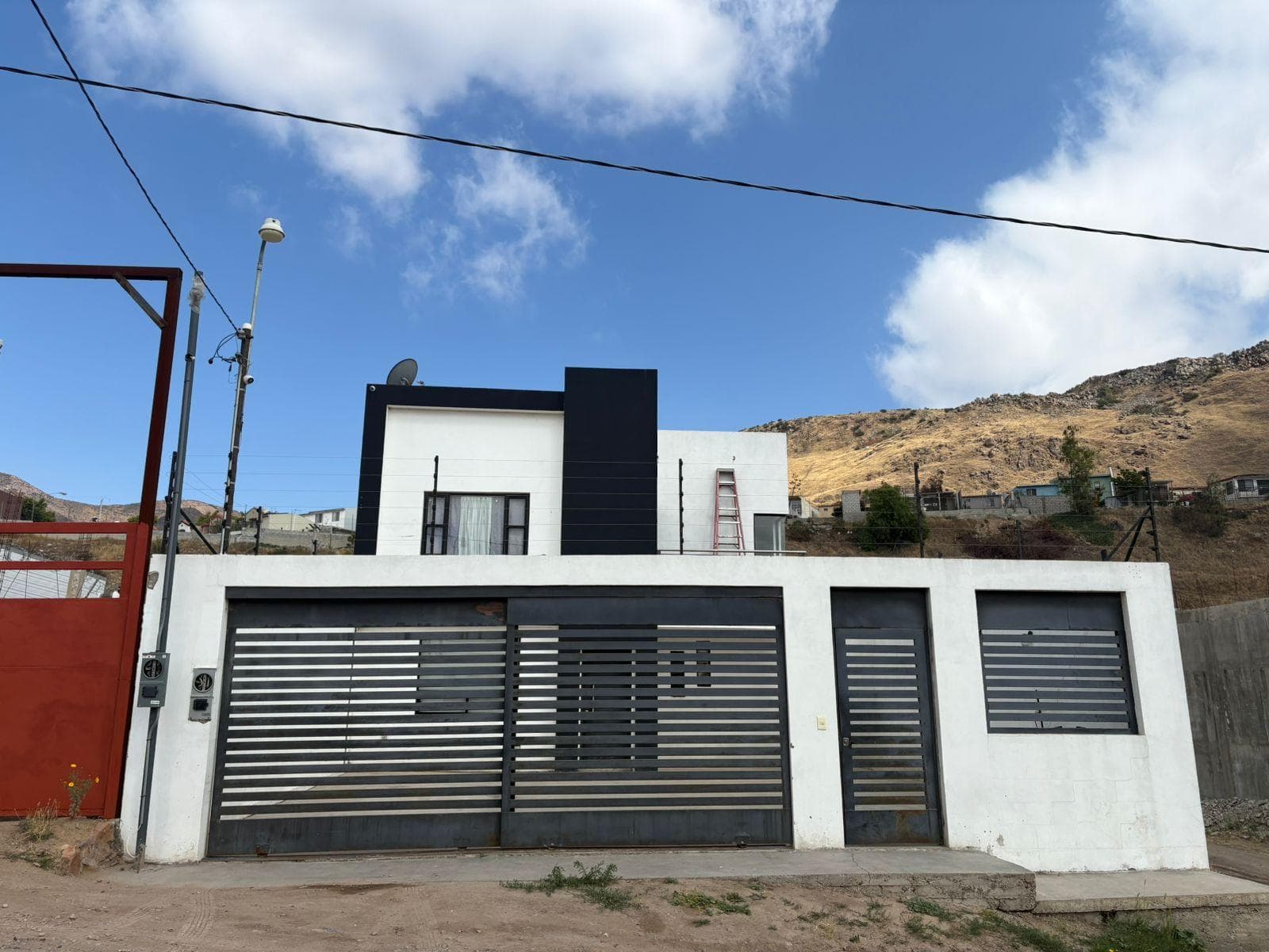 EJIDO MATAMOROS House