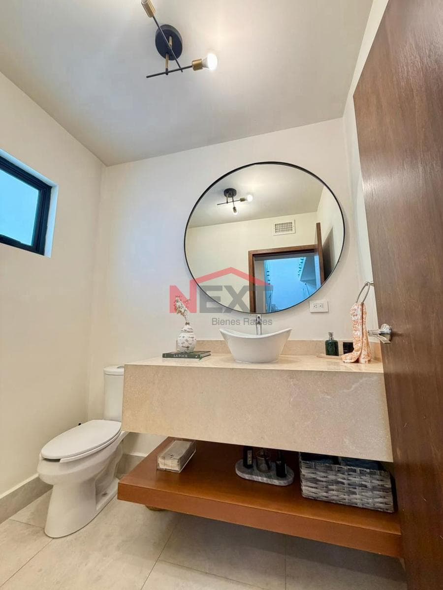 HOUSE FOR SALE IN VENTURA RESIDENCIAL