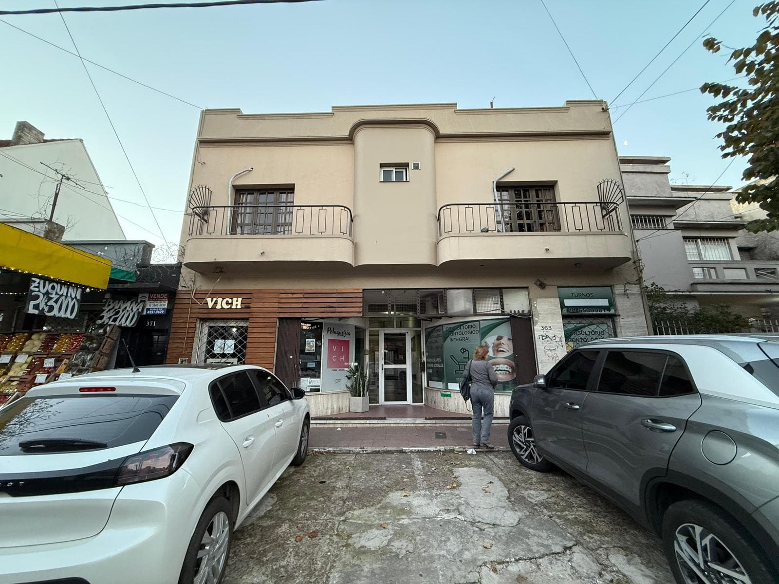 Casa en venta - 275 m2 cubiertos - Quilmes
