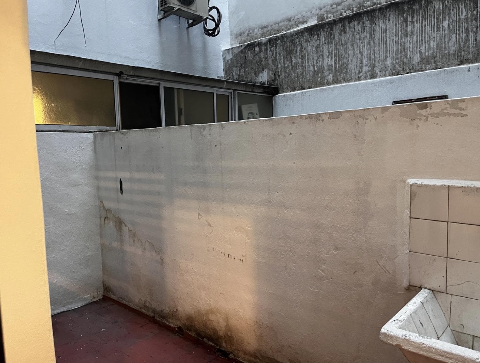 2-Bedroom Apartment for Sale with Patio in Recoleta, Needs Renovation—IDEAL FOR INVESTORS