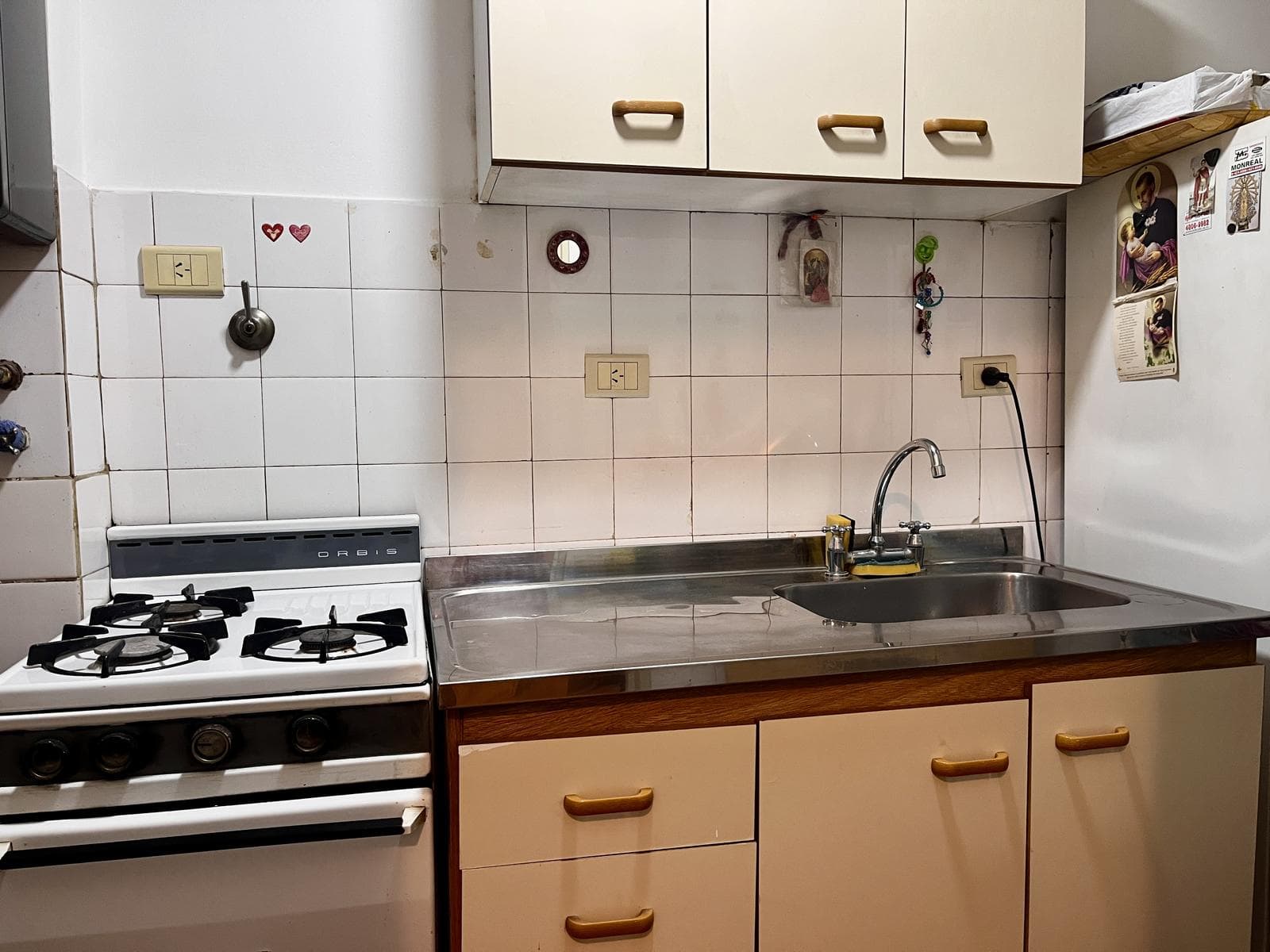 2-Bedroom Apartment for Sale with Patio in Recoleta, Needs Renovation—IDEAL FOR INVESTORS