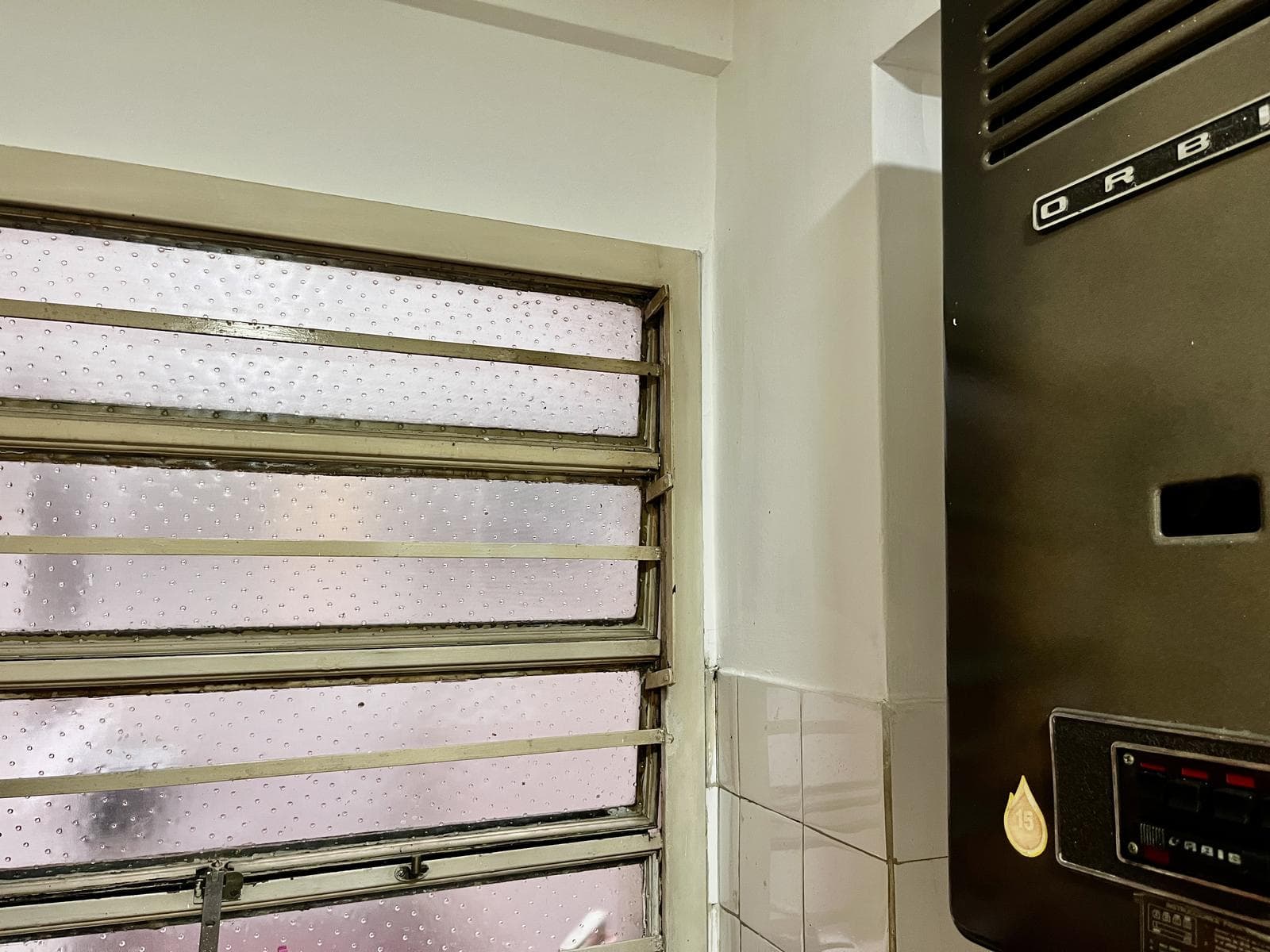 2-Bedroom Apartment for Sale with Patio in Recoleta, Needs Renovation—IDEAL FOR INVESTORS