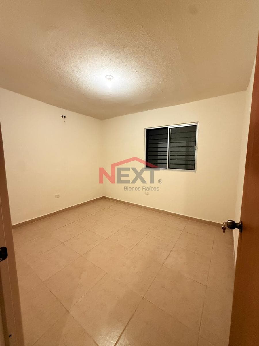 CASA EN VENTA COL. RENACERES