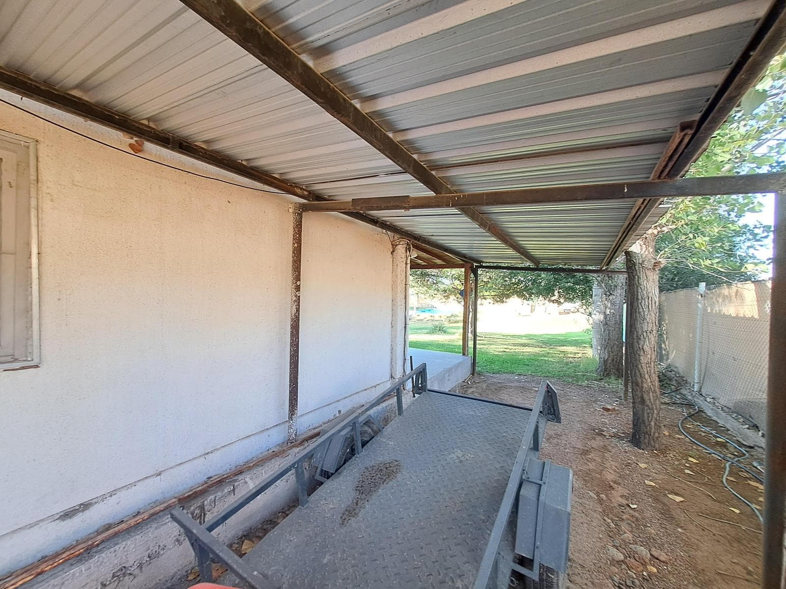 House with Pool—Eligible for Mortgage—Granja Lomas de Chacras Neighborhood