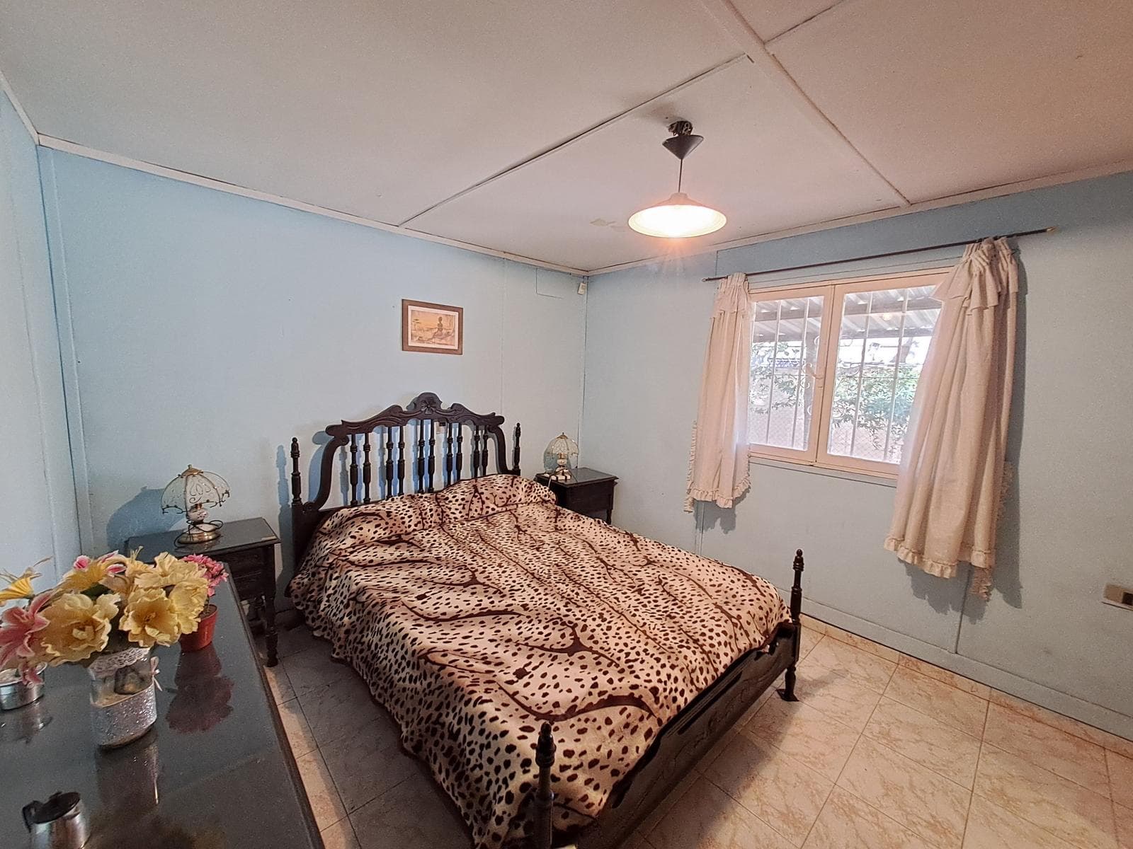 House with Pool—Eligible for Mortgage—Granja Lomas de Chacras Neighborhood