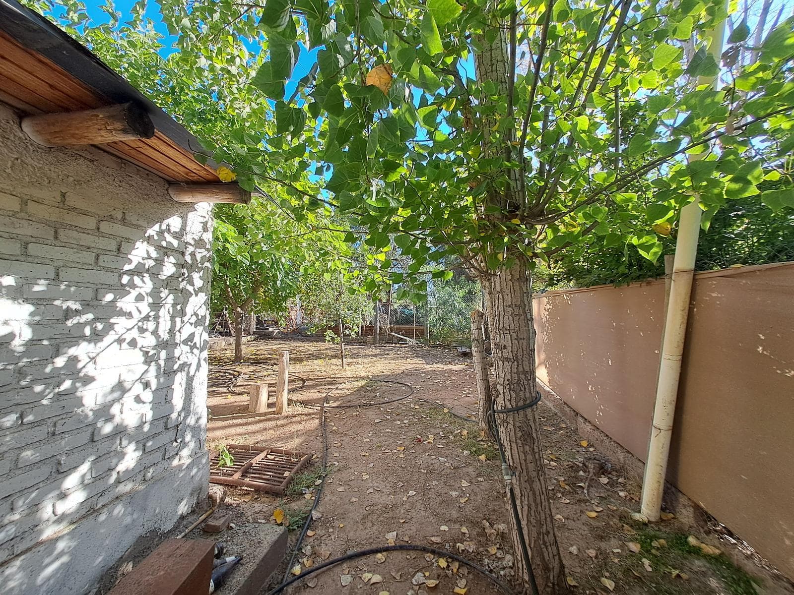 House with Pool—Eligible for Mortgage—Granja Lomas de Chacras Neighborhood