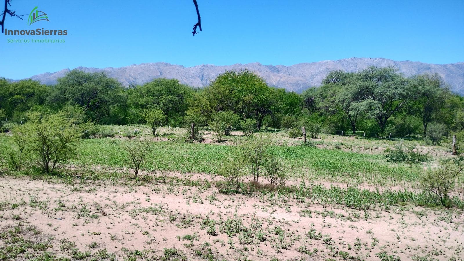 For Sale: Beautiful 2,400 m² Lot with Incredible Views of the Mountains | Title Deed and Utilities