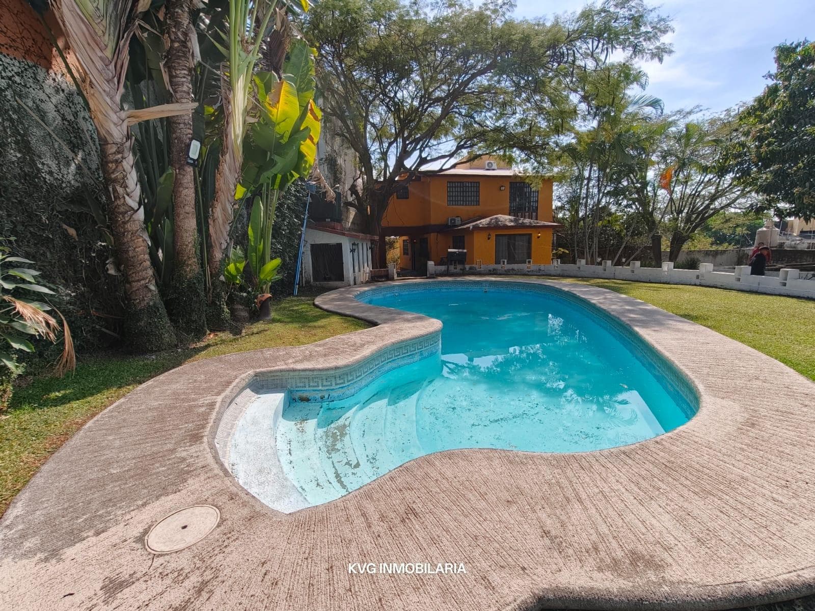 House for Sale, Burgos de Cuernavaca Subdivision, Temixco, Morelos