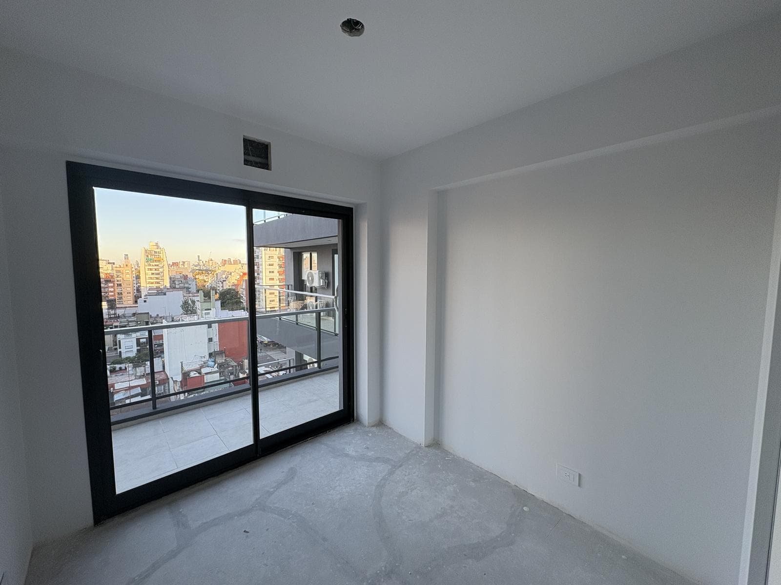 4-room apartment in Almagro with a terrace