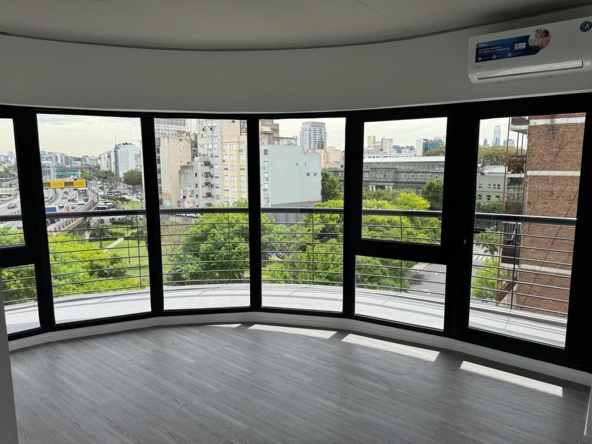 Brand-New 4-Room Apartment for Sale in Barracas