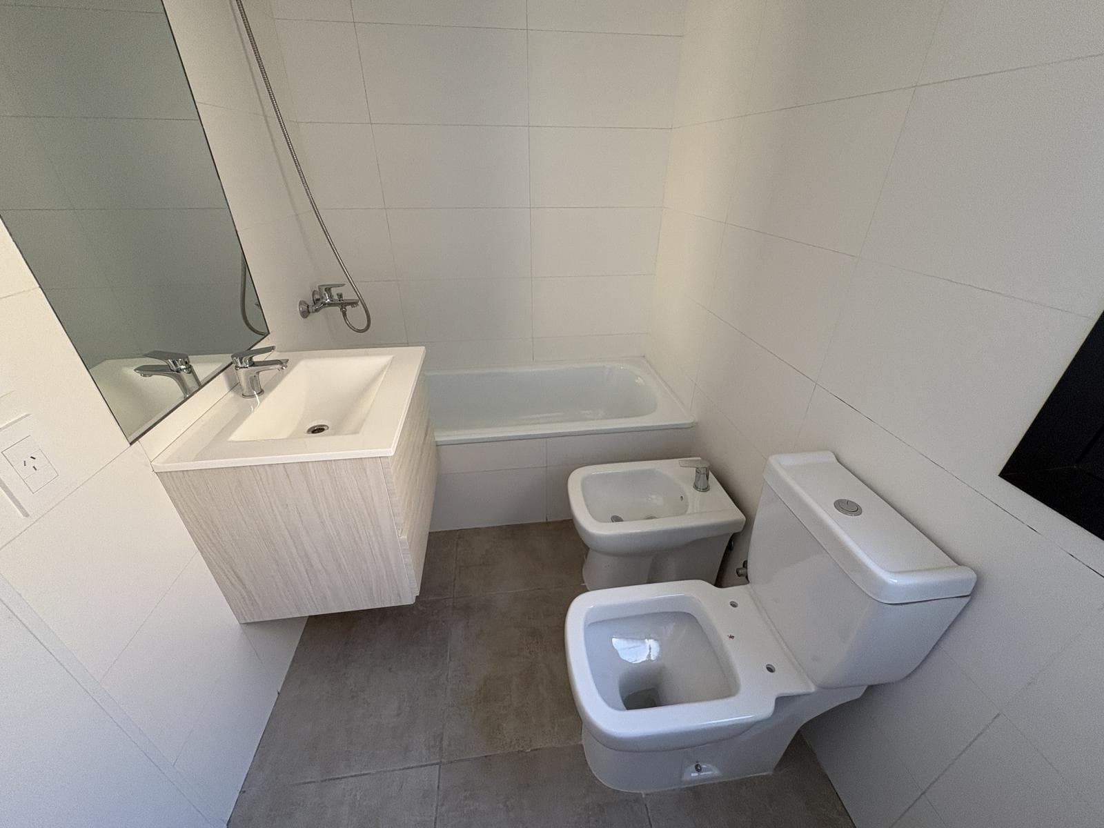 Two-room apartment in Almagro