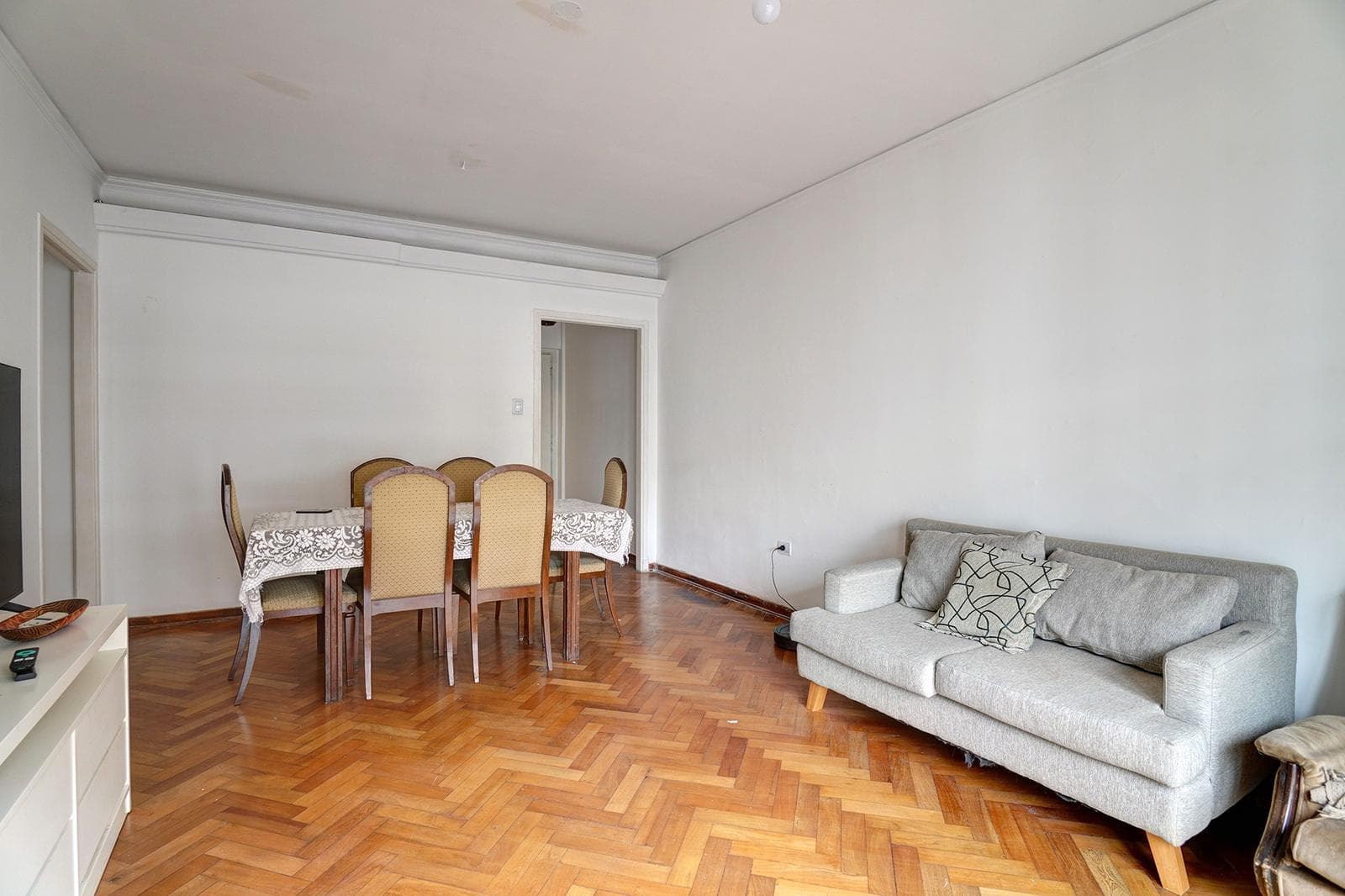 Venta Departamento 3 ambiente con dependencia, zona caballito norte.